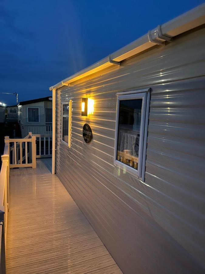 Golden Palm Resort Pg163 Chapel Saint Leonards Exterior foto